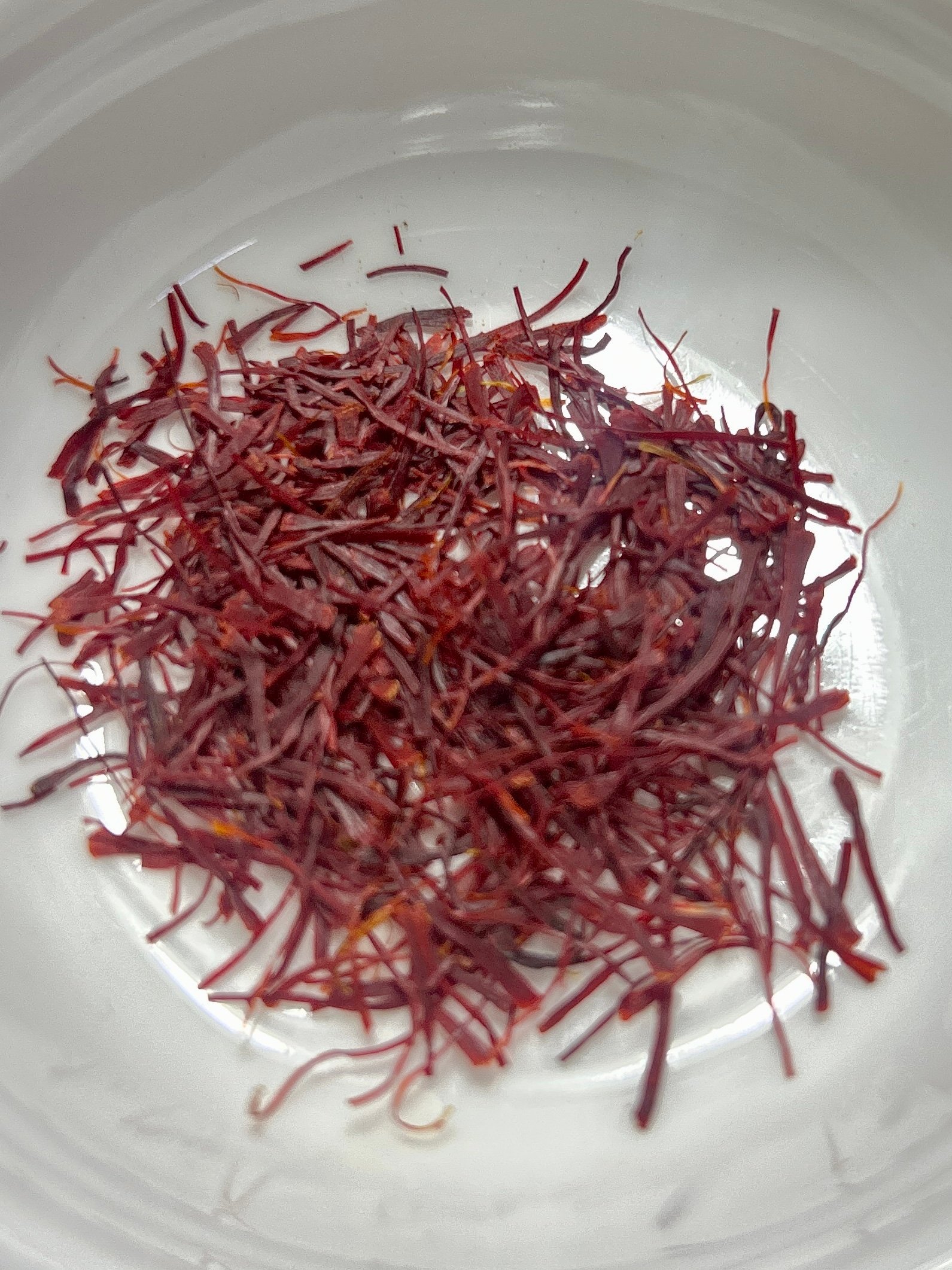 Premium Kashmiri Saffron (Kesar) – 100% Pure & Natural, Grade-A Quality. - Image 3 | Walnut Wala